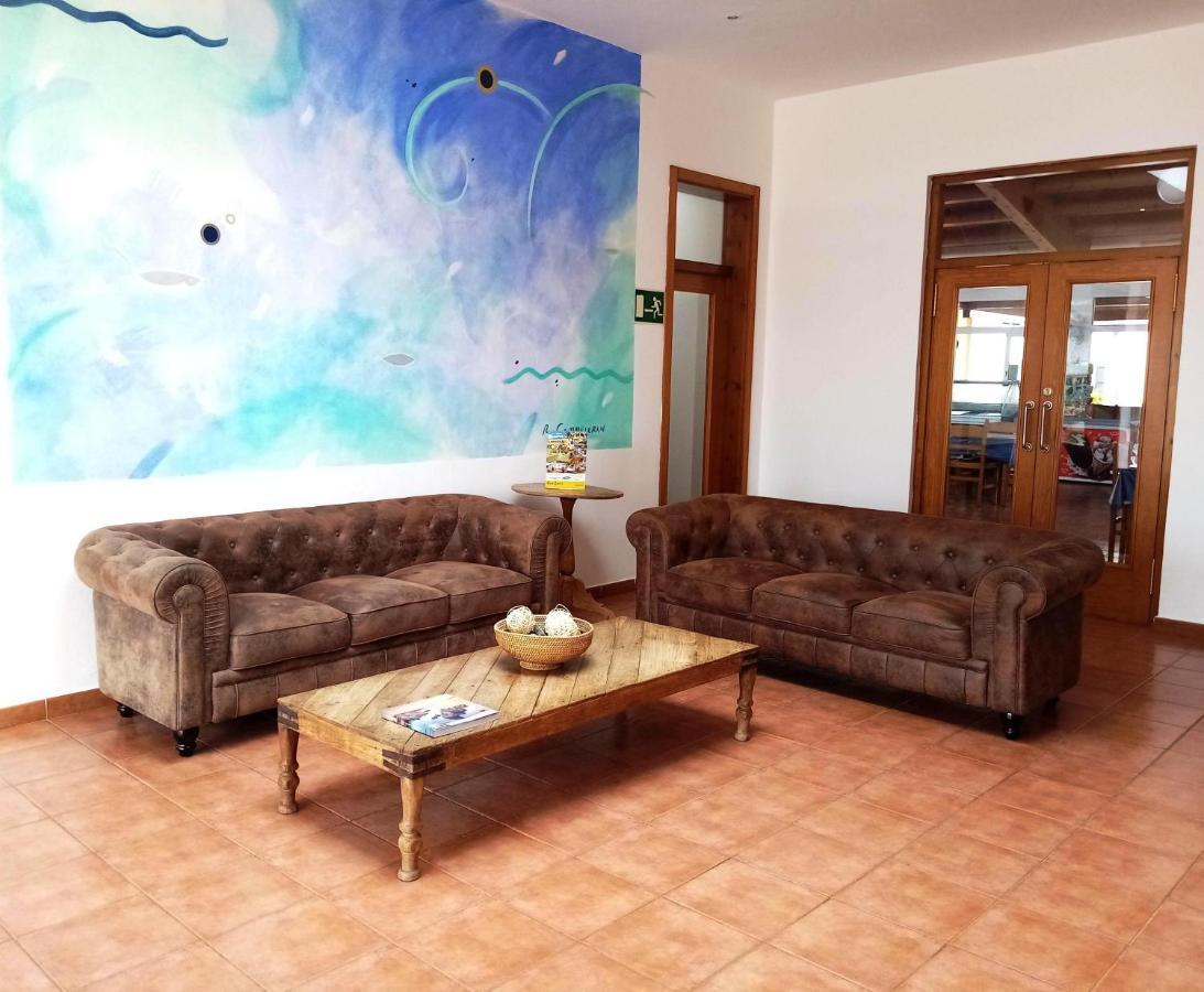 Apartamentos Vistapicas Cala'N Blanes  Extérieur photo