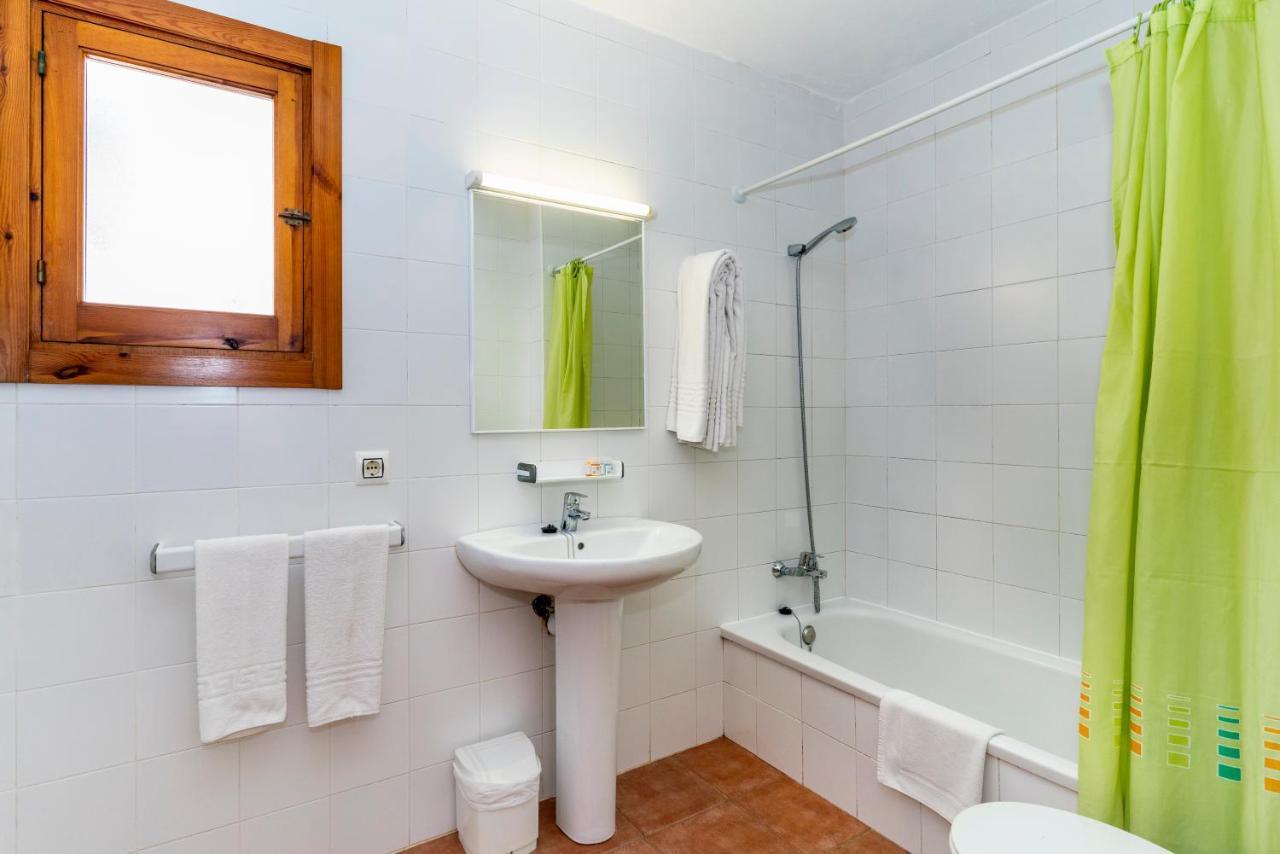 Apartamentos Vistapicas Cala'N Blanes  Extérieur photo